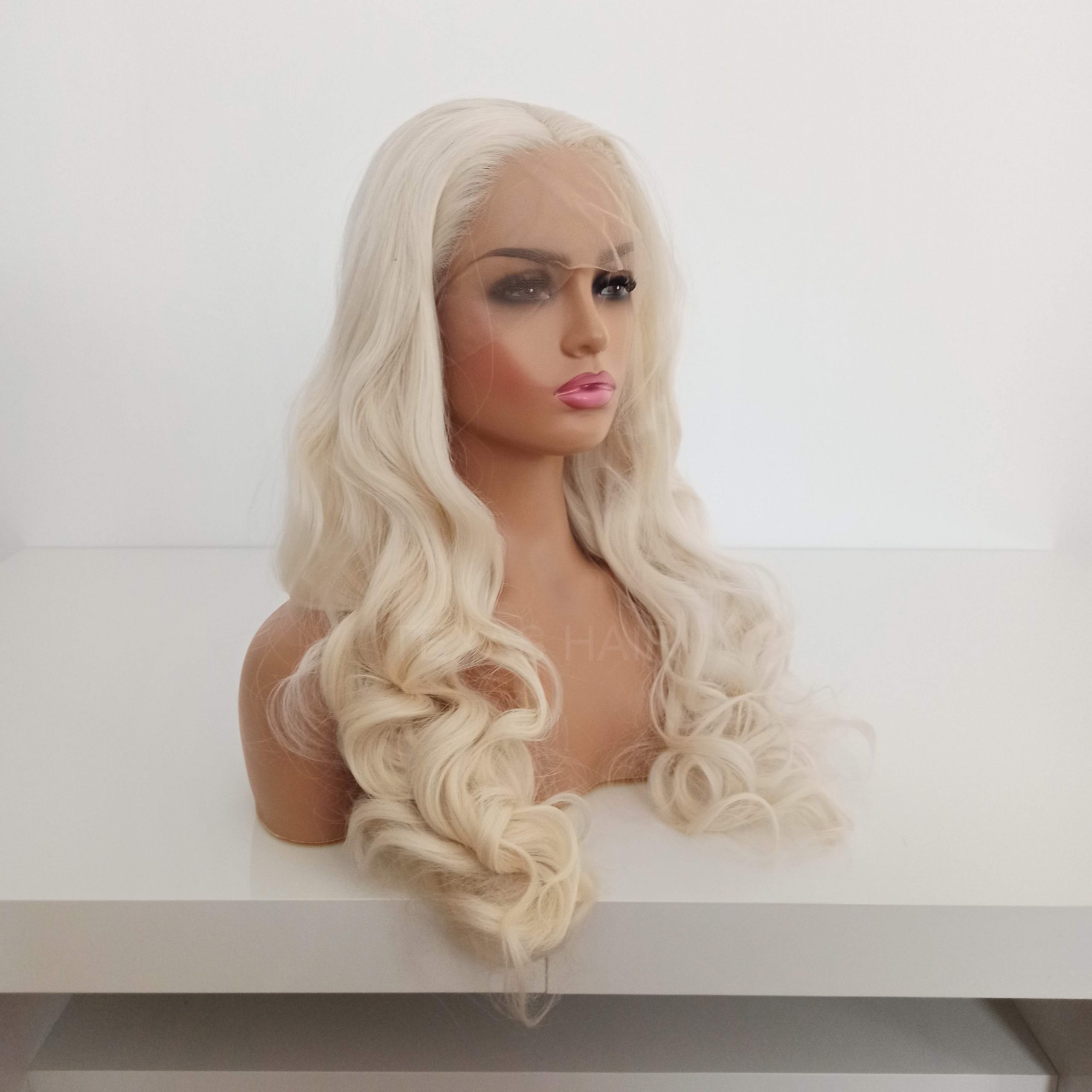 Peruka LACE FRONT kręcona blond + czepek GRATIS! - obrazek 3